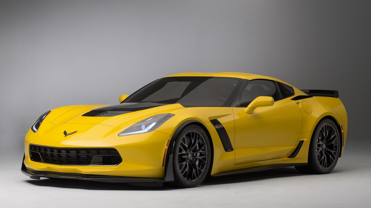 Click to Enlarge-Esc to Close Corvette Generations/C7/C7 2015 Z06 front three quarters.jpg